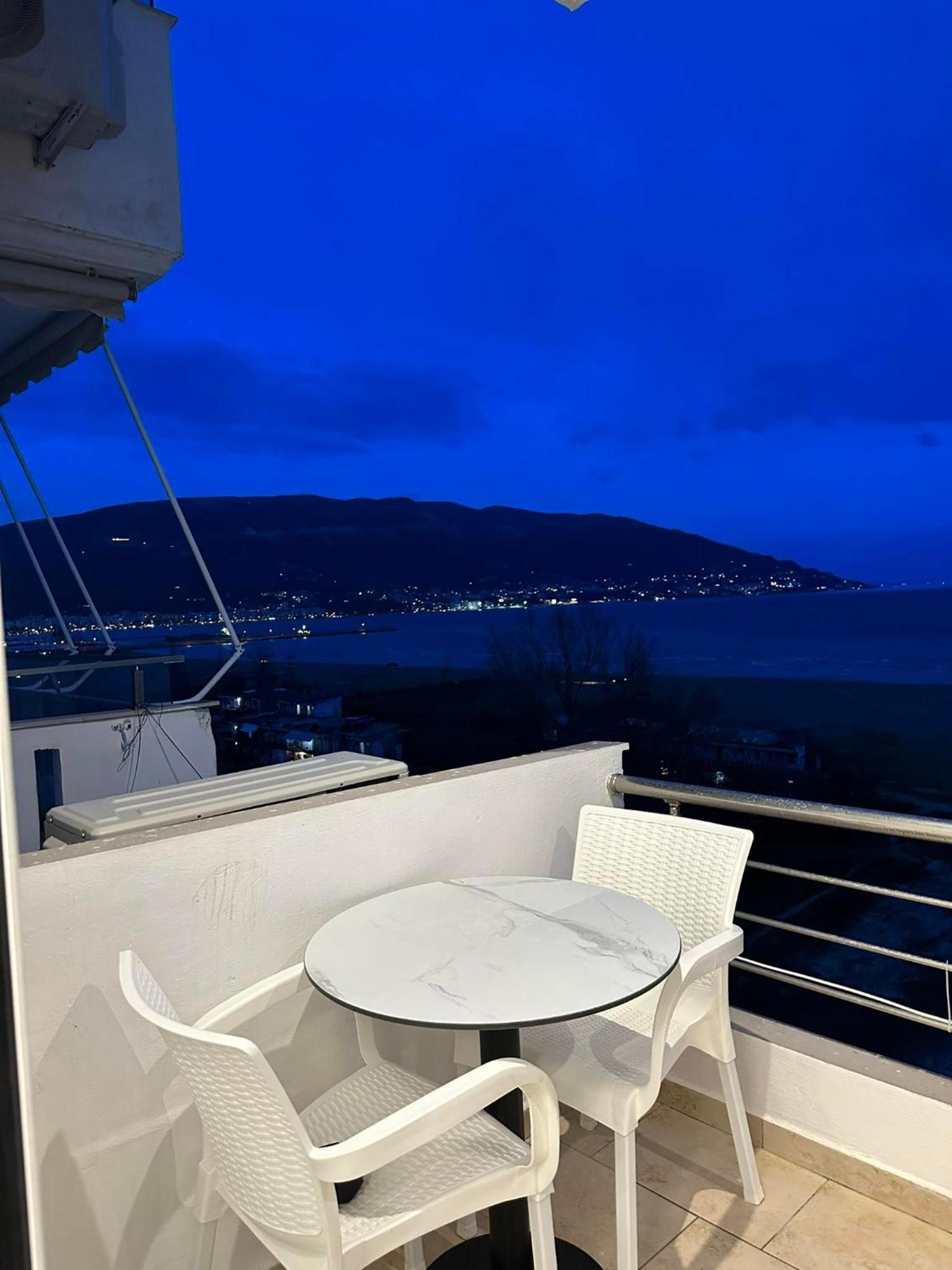 Sea View Apartment Luxury Vlora Kültér fotó