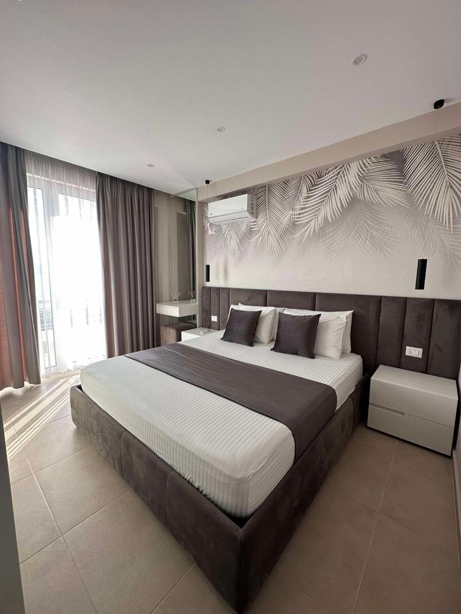 Sea View Apartment Luxury Vlora Kültér fotó