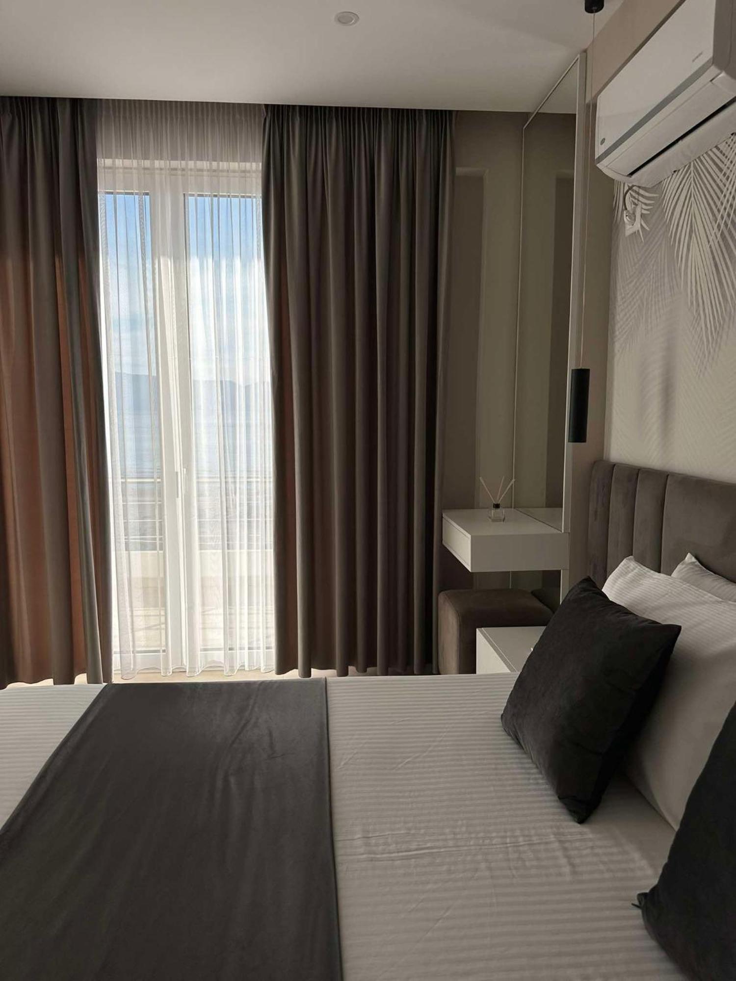 Sea View Apartment Luxury Vlora Kültér fotó